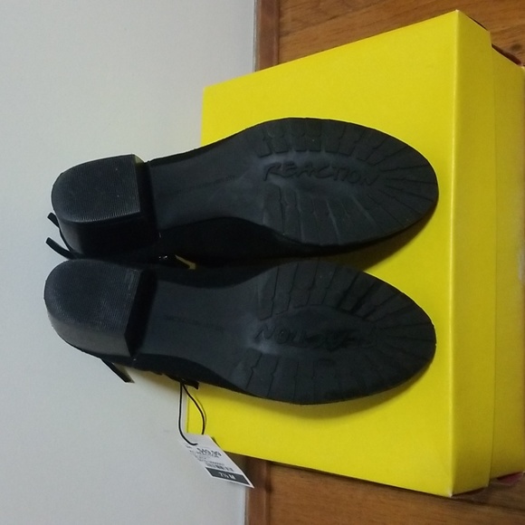 ❤🤎Kenneth Cole Reaction Suede Fringe Bootie - Picture 6 of 9